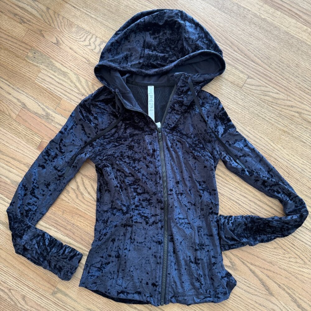 Lululemon Womens Velvet Hooded Jacket Black Size 6
